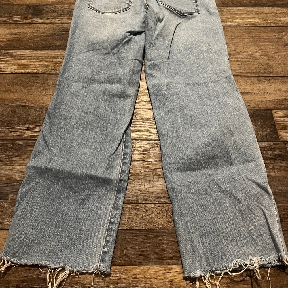 Universal Thread Jeans - Picture 2 of 3